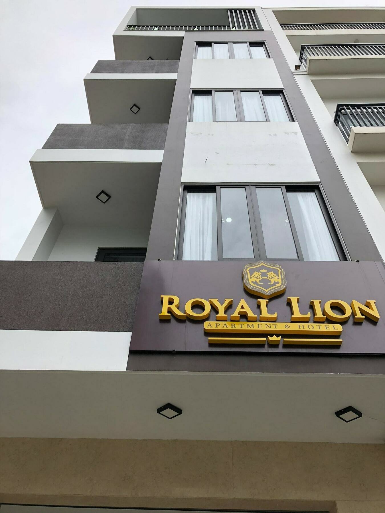 Royal Lion Hotel & Apartment ダナン市 エクステリア 写真